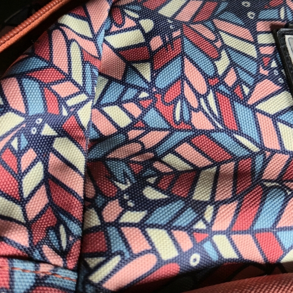 Burton Kids Gromlet 15L Backpack Feather Print Rust Pink One Size - Picture 9 of 12